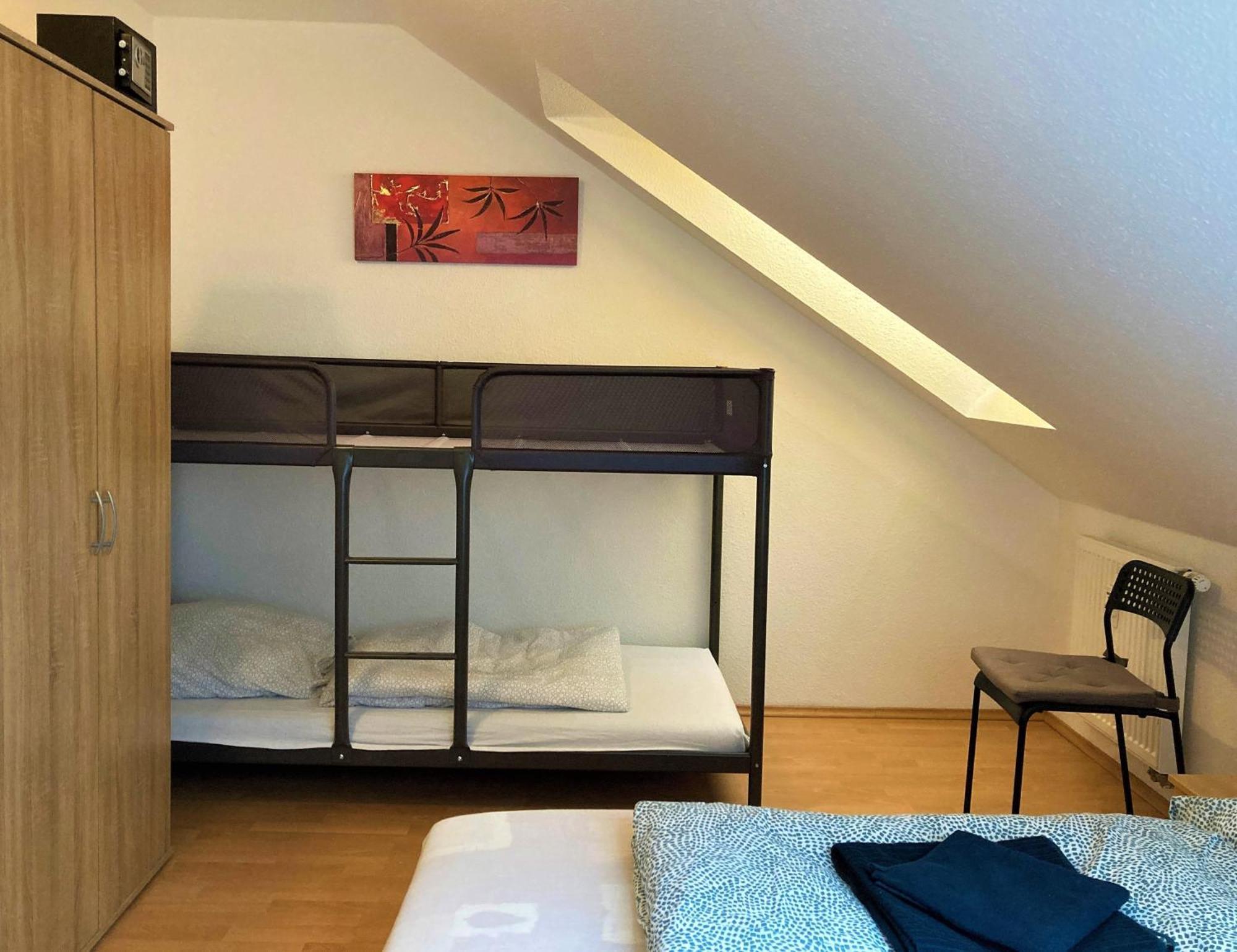 Zentral Gelegene Wohnung Nahe Schwanenteich 츠비카우 외부 사진