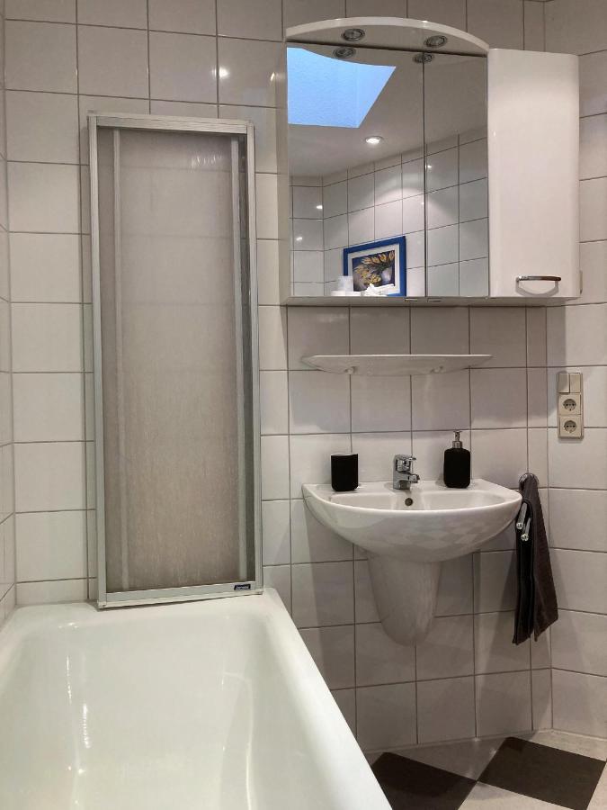 Zentral Gelegene Wohnung Nahe Schwanenteich 츠비카우 외부 사진